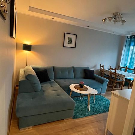 KaliszkiApartament Turkusowyアパートメント エクステリア 写真